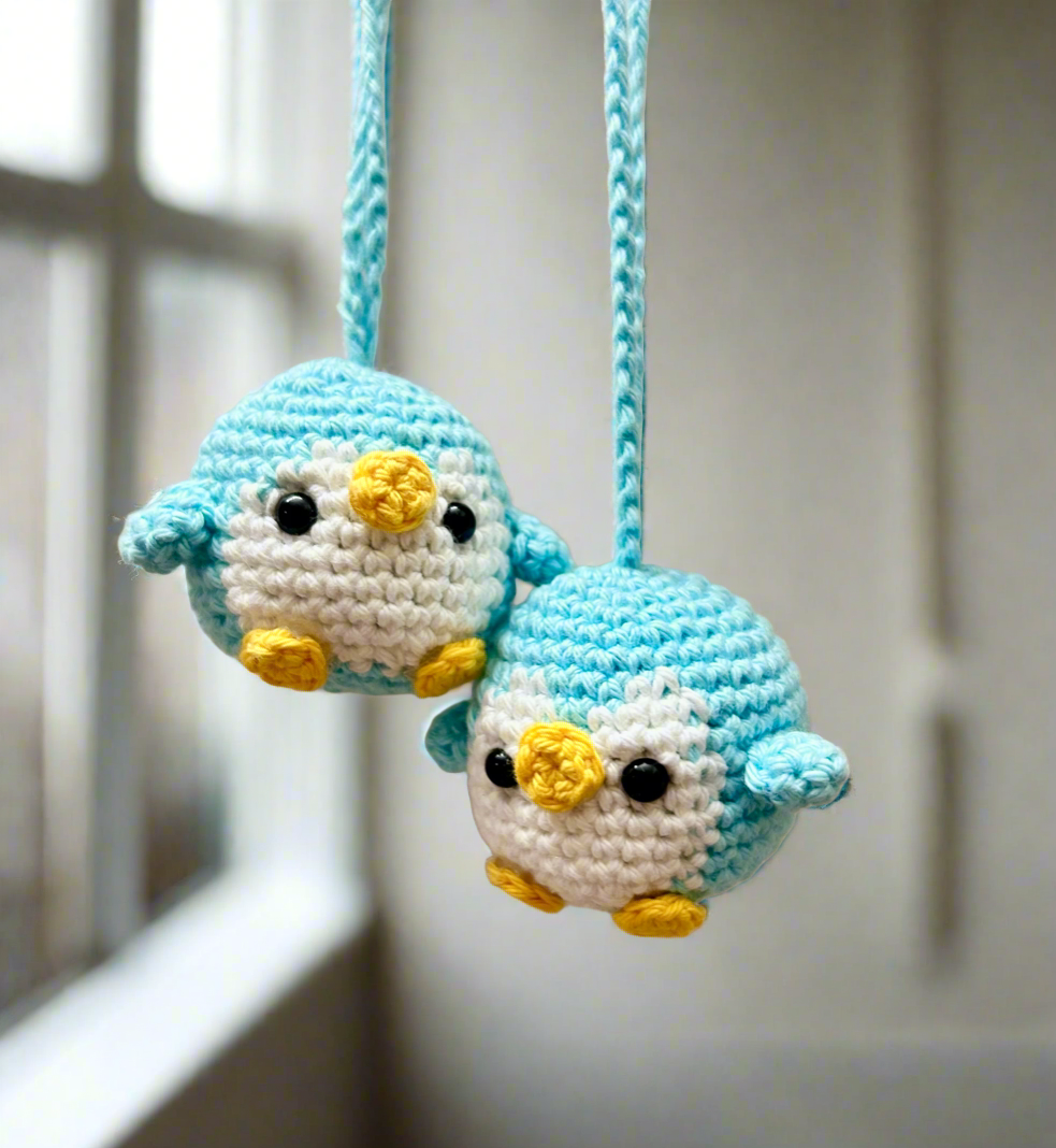 Car hanging- Penguin